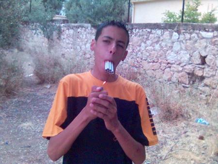 hah!comme il est fou ce pti c ma7moud le renard